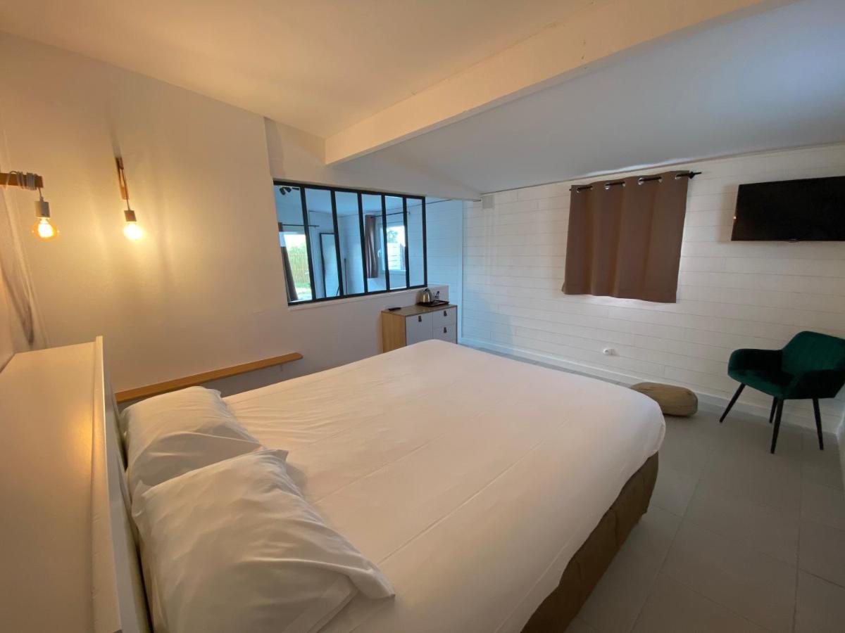 Mas Des Salicornes Hotel Saintes-Maries-de-la-Mer Ngoại thất bức ảnh